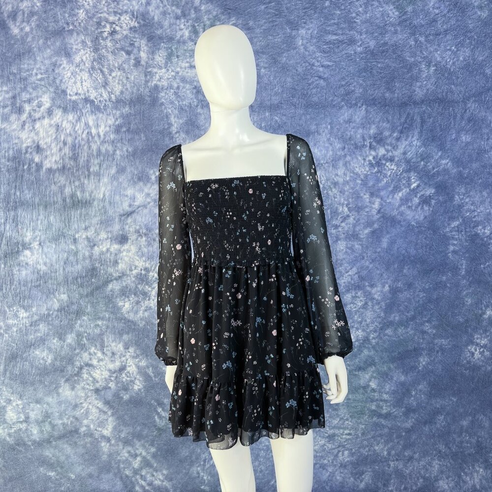 Wilfred Aritzia Laken Mini Dress Black Floral Smocked Chiffon S